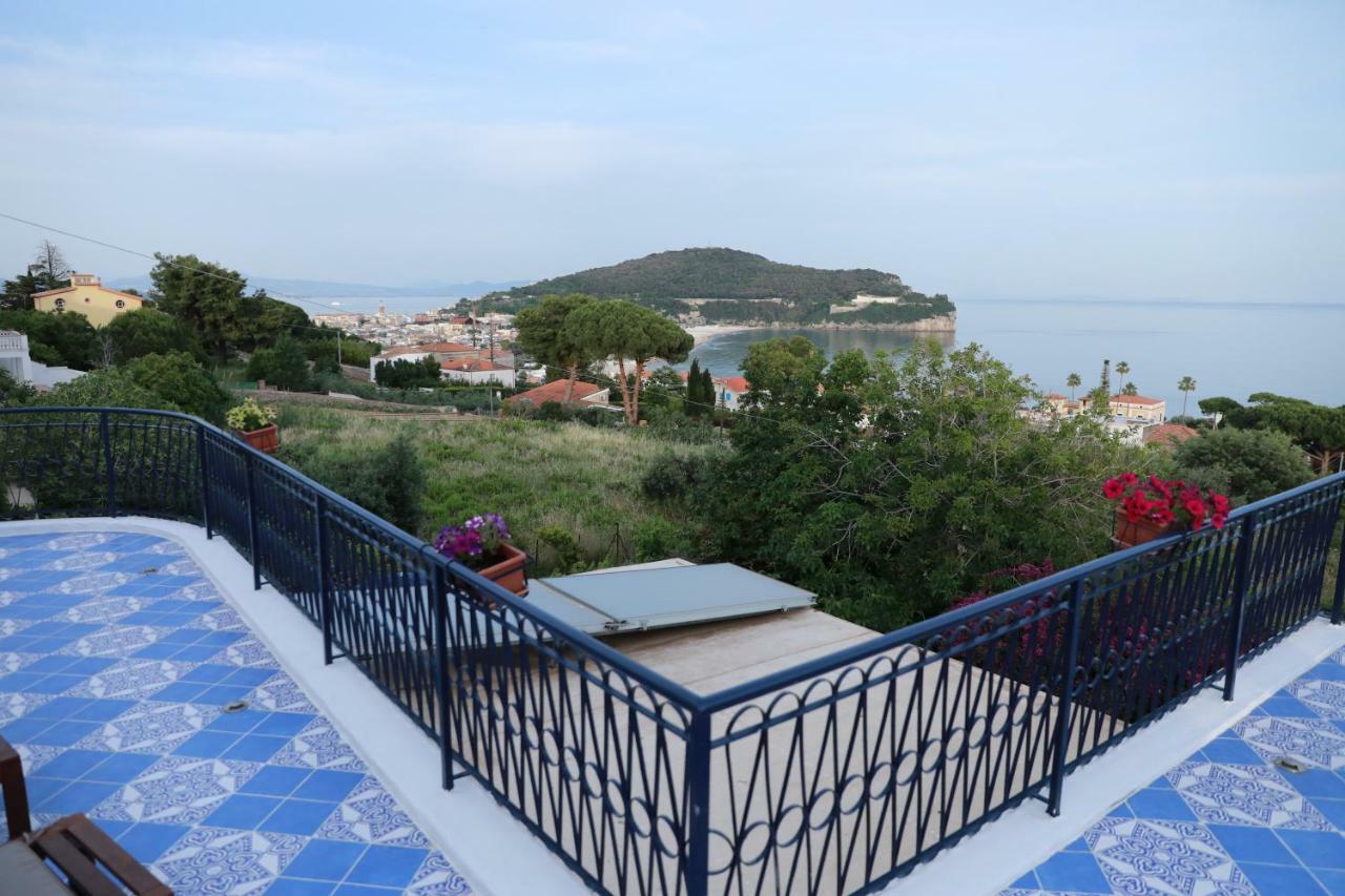 加埃塔Gli Archi Sul Mare住宿加早餐旅馆 外观 照片